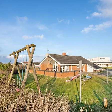 Holiday home Mari - 400m From The Sea In Western Jutland By Interhome Lakolk
